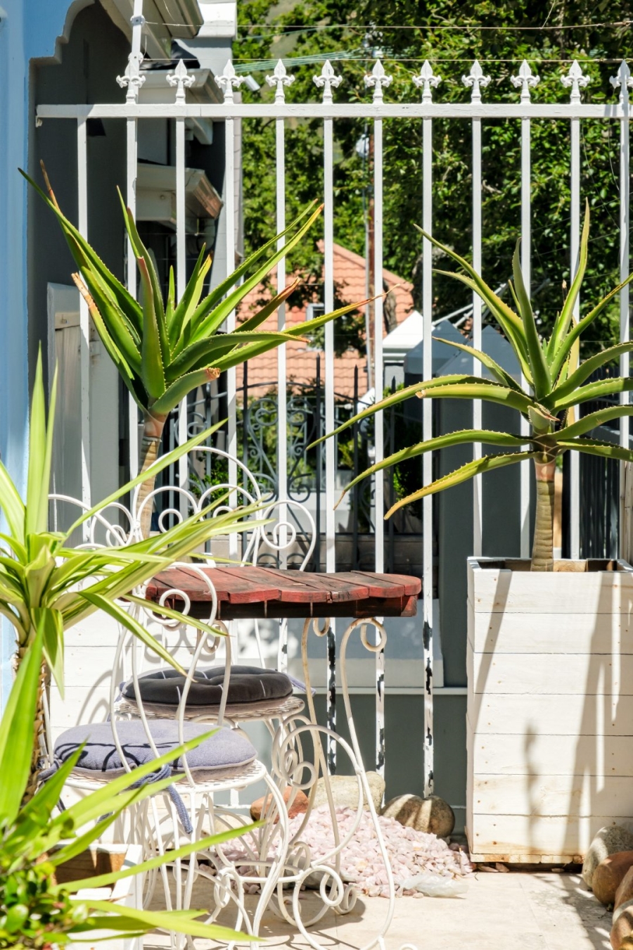 To Let 2 Bedroom Property for Rent in Gardens Western Cape